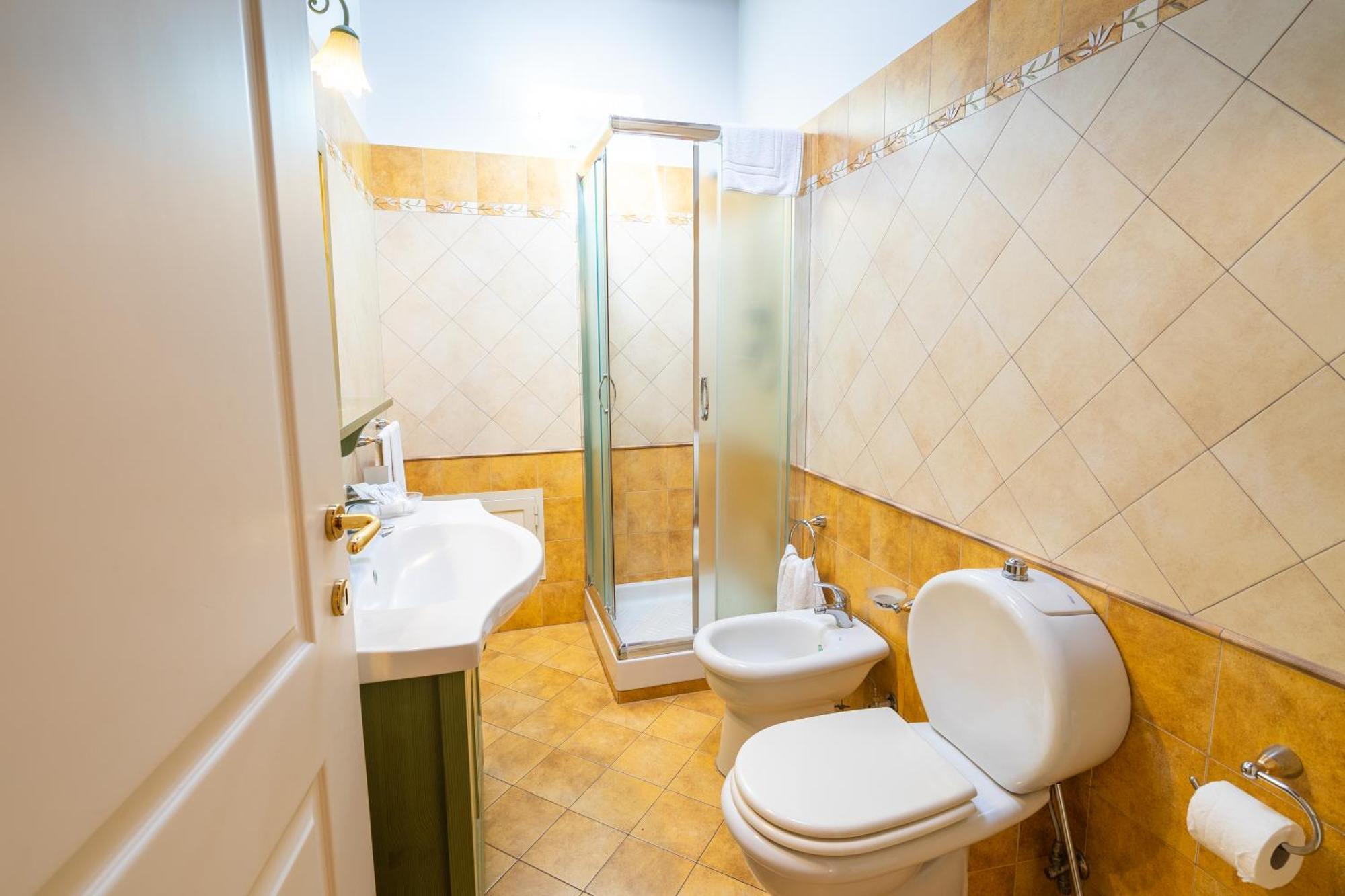 Alhambra - Guest House Di Charme ג'יארה מראה חיצוני תמונה